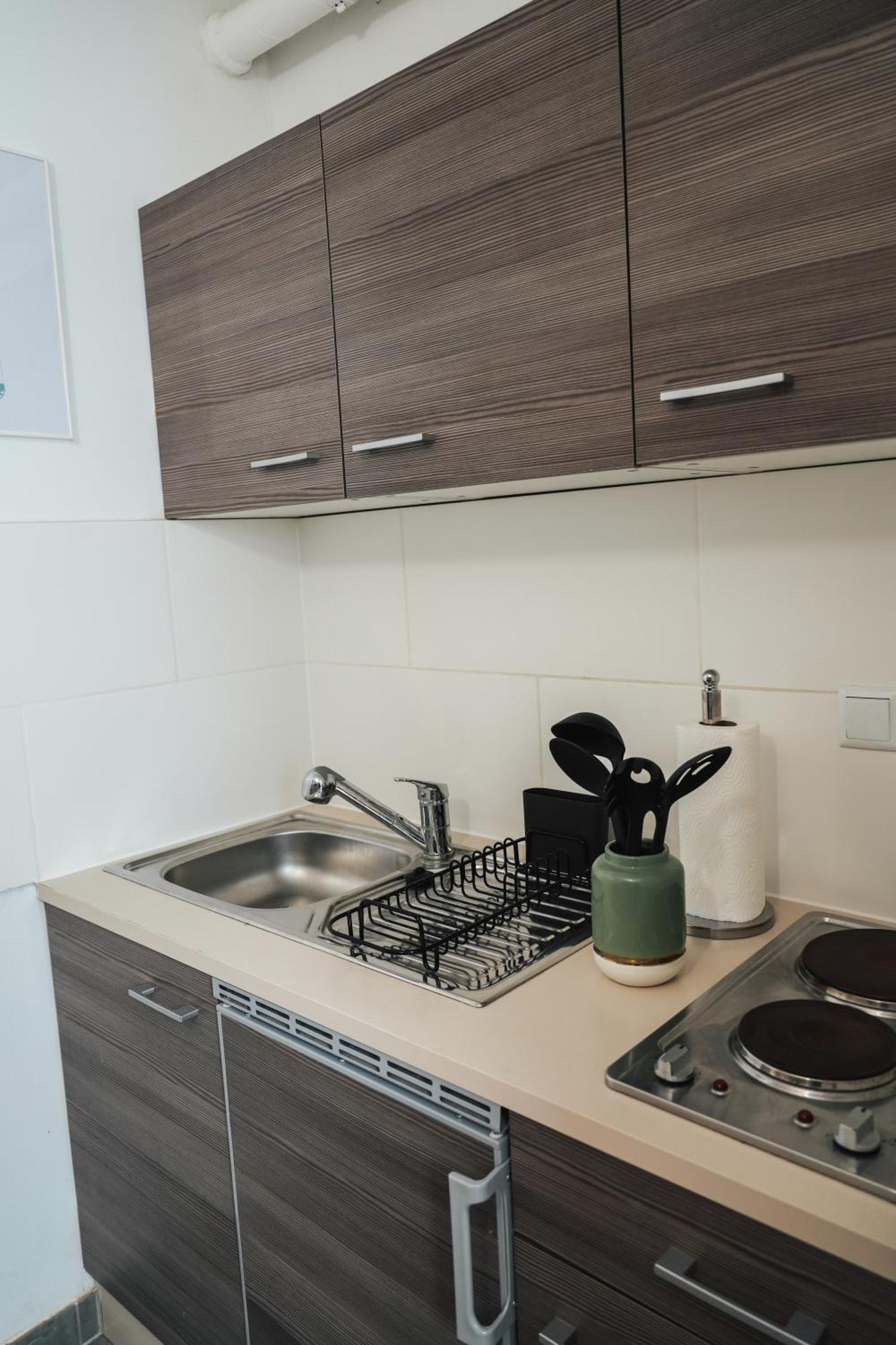 Global Living - Design Apartment I Central I Beamer I Kitchen I Terrace I Berlin Exterior foto